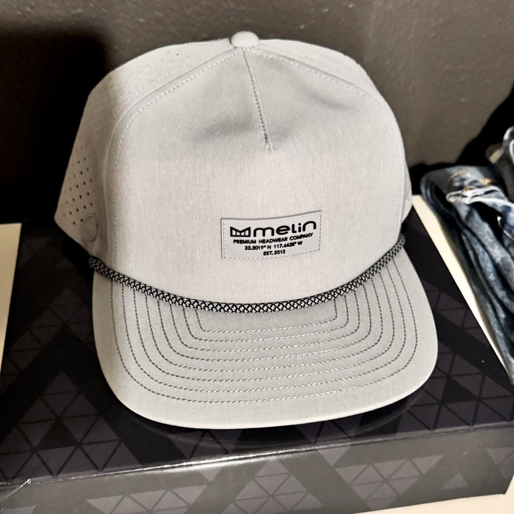 Melin Coronado Hat